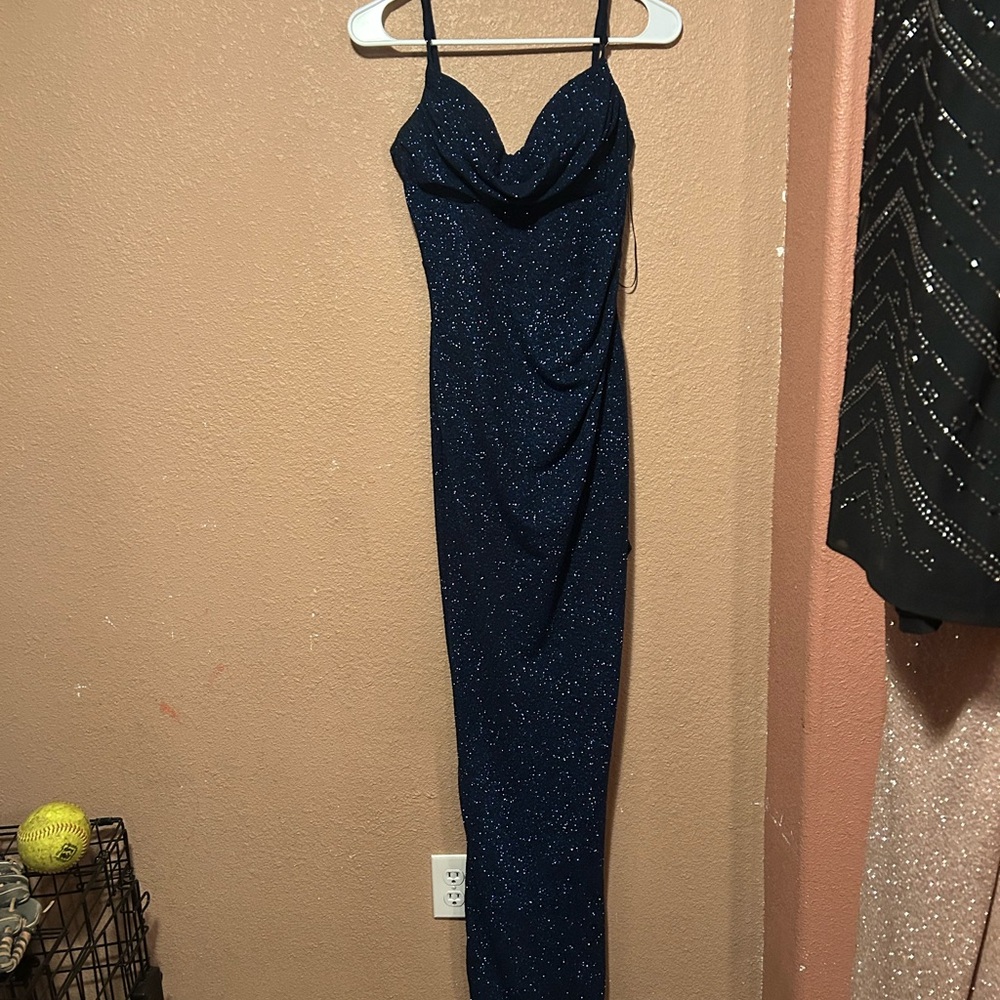 Elegant Navy Blue Glitter Dress